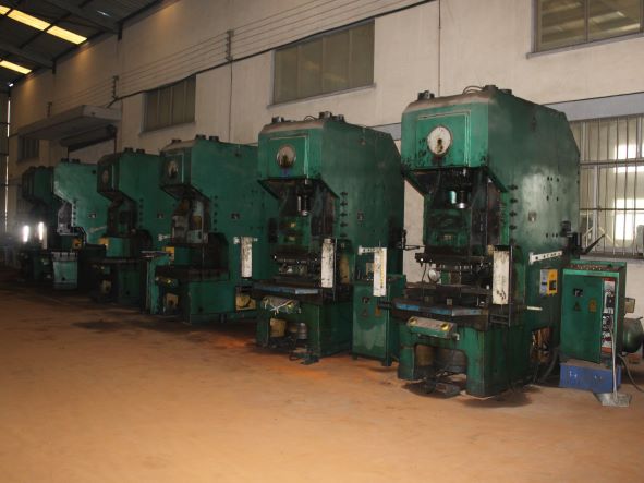 Metal processing machine