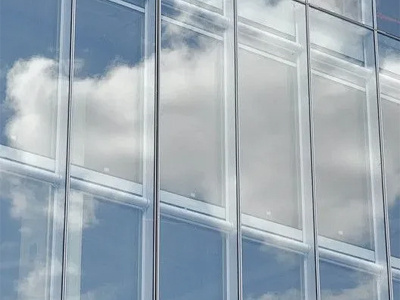 Les matériaux de nouvelle génération et la technologie CCUS stimulent la croissance révolutionnaire de l’industrie mondiale du verre à la fin de 2026