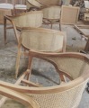 Meilleur prix du mobilier de maison en bois massif et en osier en rotin avec coussin doux chaise de restauration à restauration 1