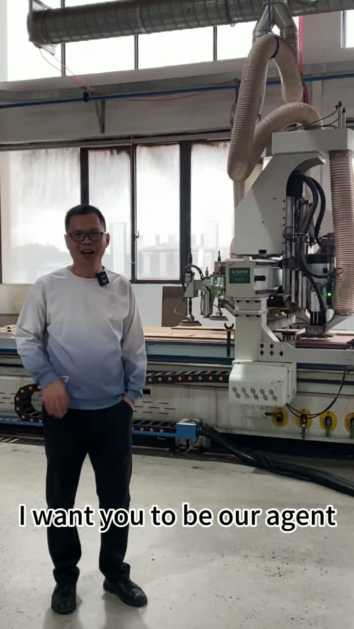 Somos um fornecedor de serviços completo especializado na produção de produtos acústicos.