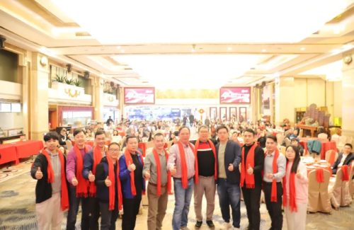 Mang theo ước mơ 40 năm, dẫn đầu tương lai | Gala Năm Mới Tai Hing 2026 Kết Thúc Thật Phong Cách