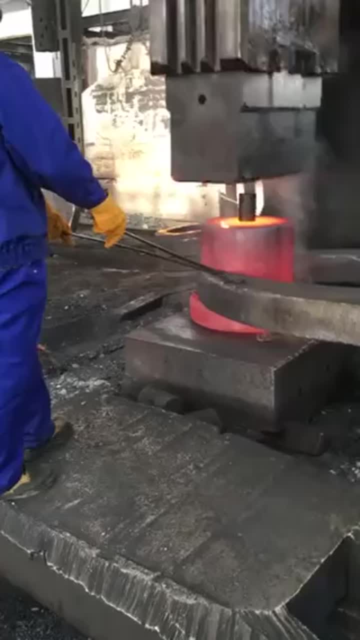Forjamento de aço personalizado