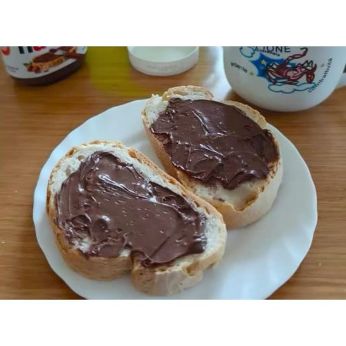 Sản phẩm nước sốt hạt phỉ thơm ngon