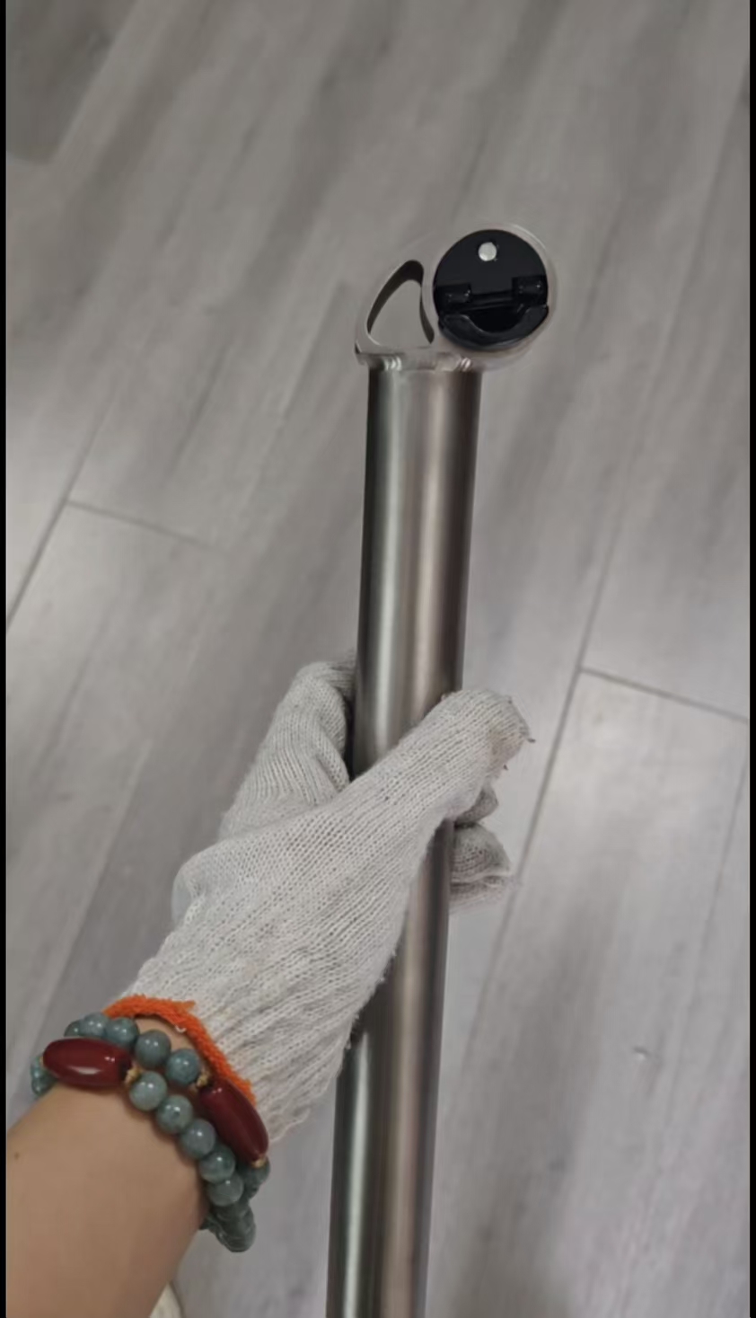 إزاحة Titanium Seatpost لبرومبتون