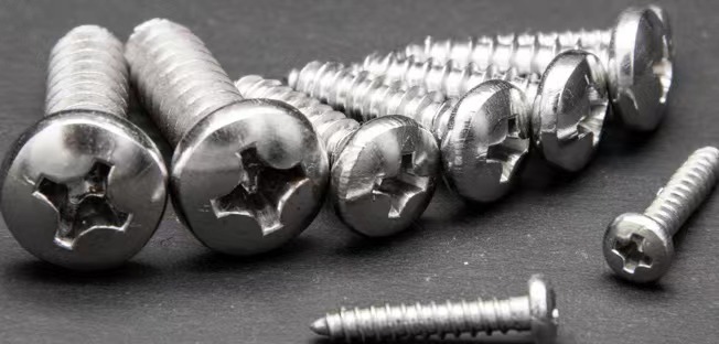 Din7380 Pan Head Screws