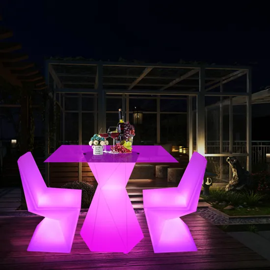 Conjunto elegante de refeições ao ar livre LED luminoso para varandas aconchegantes1