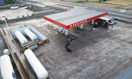 جایگاه سوخت گیری LNG
