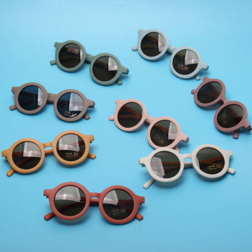 occhiali da sole per bambini