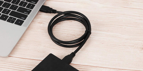 Benötigt USB 3.1 spezielle Kabel?