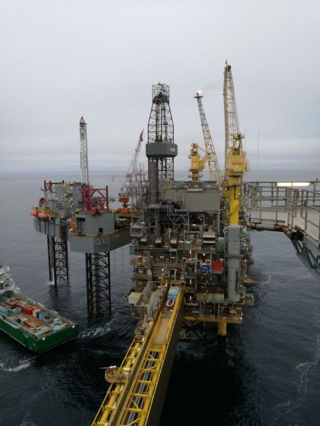 Yerel Petrol Sahası Servis ve Desteği