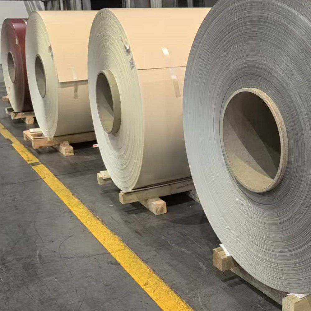 Алюминий с цветным покрытием и двухсторонней краской из ПВДФ