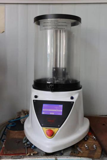 tool holder noise dection