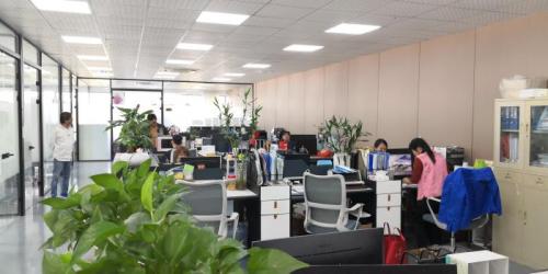 Благоприятные предзнаменования предвещают новое начало! Компания Zhiyuan Paper & Plastic Equipment официально начнет работу после Весеннего фестиваля 2026 года.