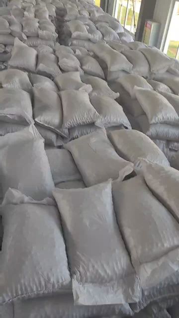 Storage of raw materials for Macadamia nuts