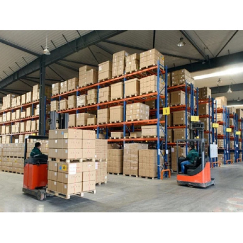 المواد المستدامة والتوافق متعدد القنوات يعيدان تعريف تطوير الرفوف التجارية العالمية