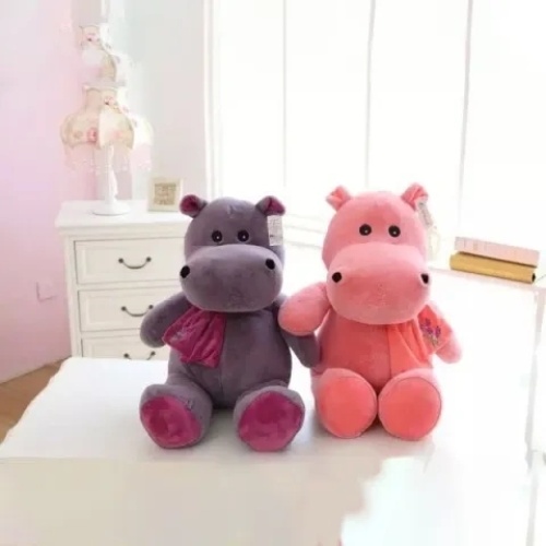 Jouets en peluche par rapport aux autres jouets, où est l'écart?