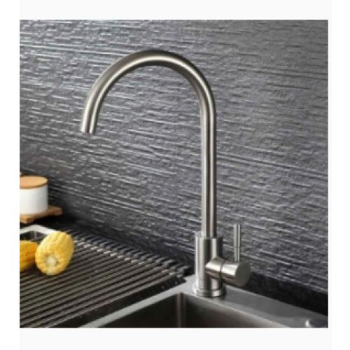 Single cold kitchen faucet: simple and efficient