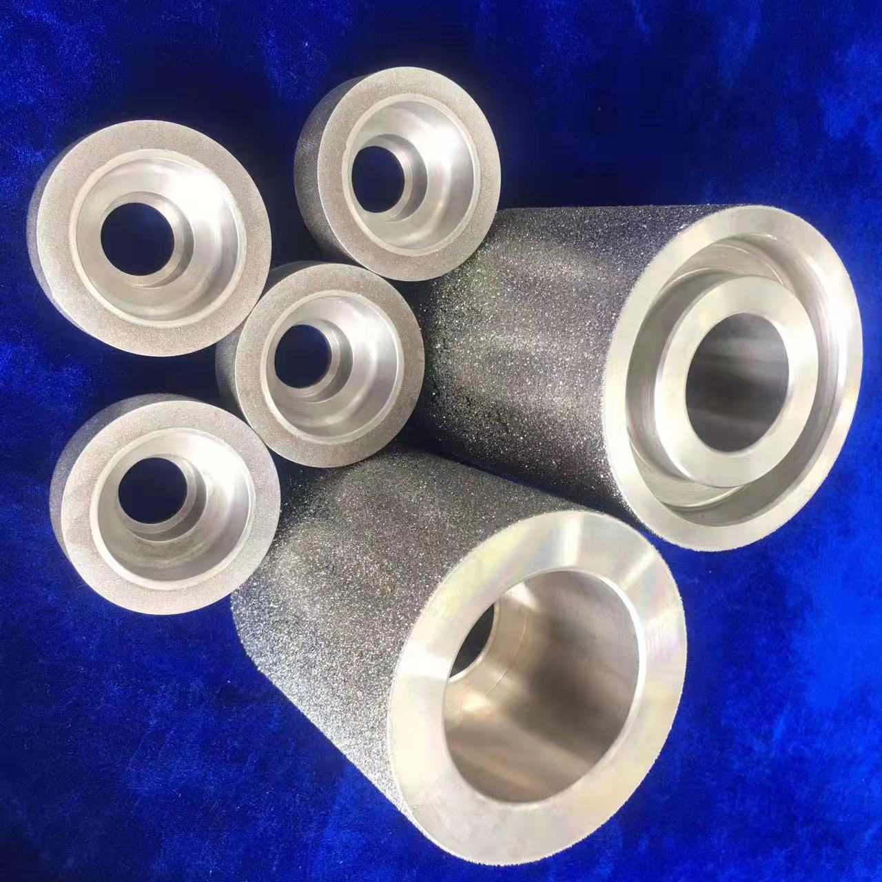 Electroplated diamond roller