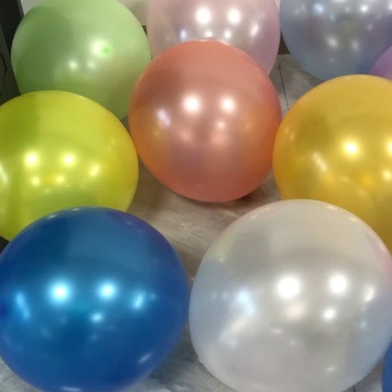 latex balloon