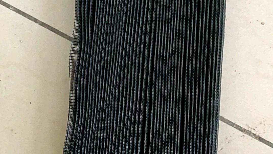 Pantalla de fibra de vidrio de color negro de 18x18Mesh