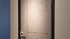 Solid Wooden Veneer Door Display