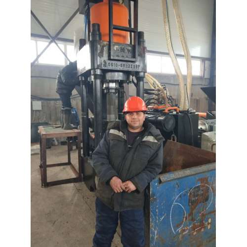 Metal Scrap Briquette Machine In Russia