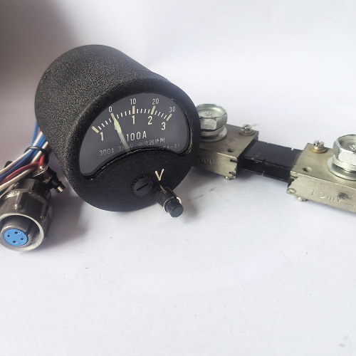 Integrarea distribuției puterii militare