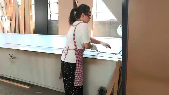 Jiangshan Kangyi Industry : votre partenaire mondial pour des films décoratifs en PVC durables et de qualité supérieure