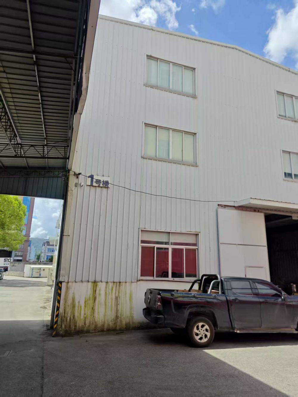 6be0e898e45fa4dd2ba3aaf9d9a6906