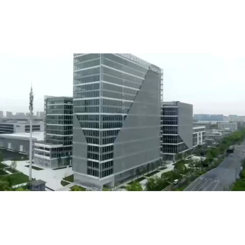 Eurocrane Custom Intelligent Crane & Material Handling Solutions in Cutting-edge Manufacturing
