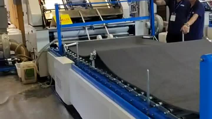 GFS fully automatic flute laminator 1