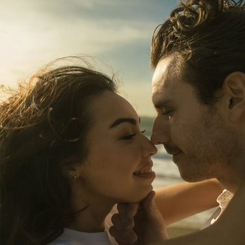 Unleash Unforgettable Pleasure with the Changwang Electric Silicone Dildo