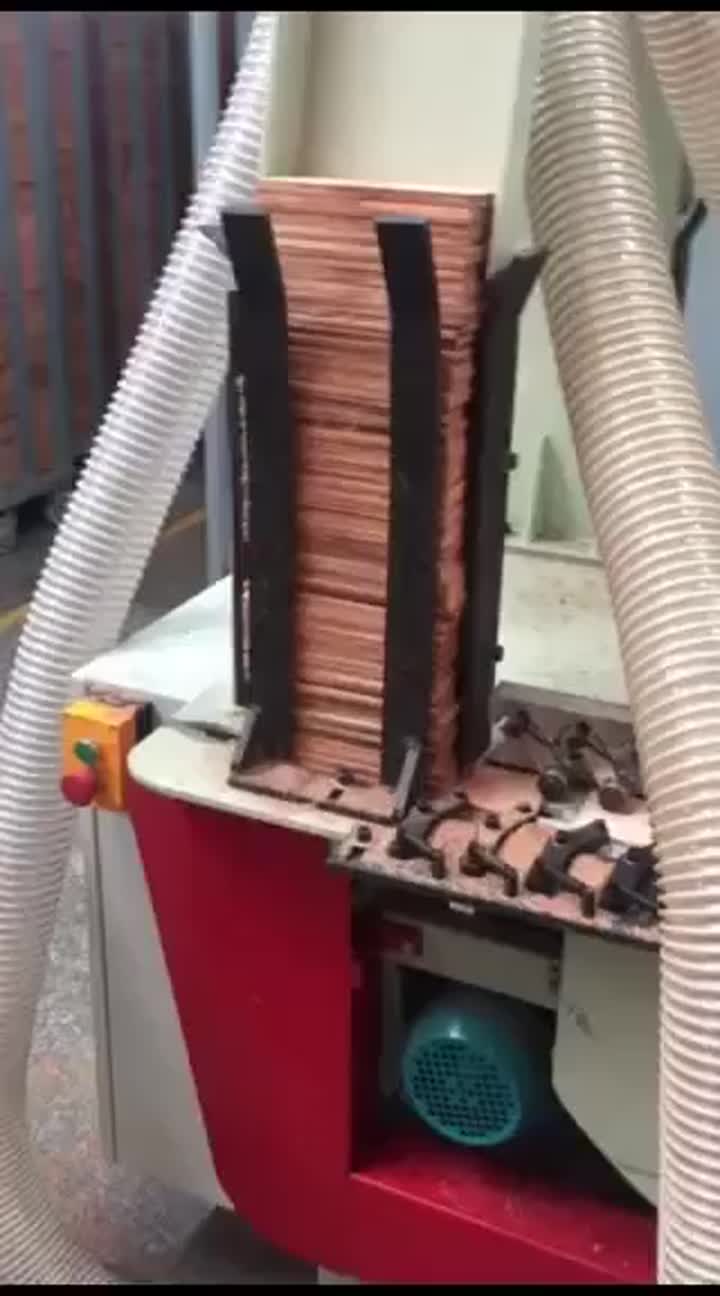 Máquina de dimensionamiento de borde de cuatro lados