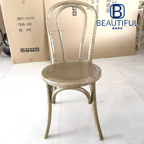 Liangjia Furniture lança cadeira retrô de madeira curvada para mercados globais de residências e catering