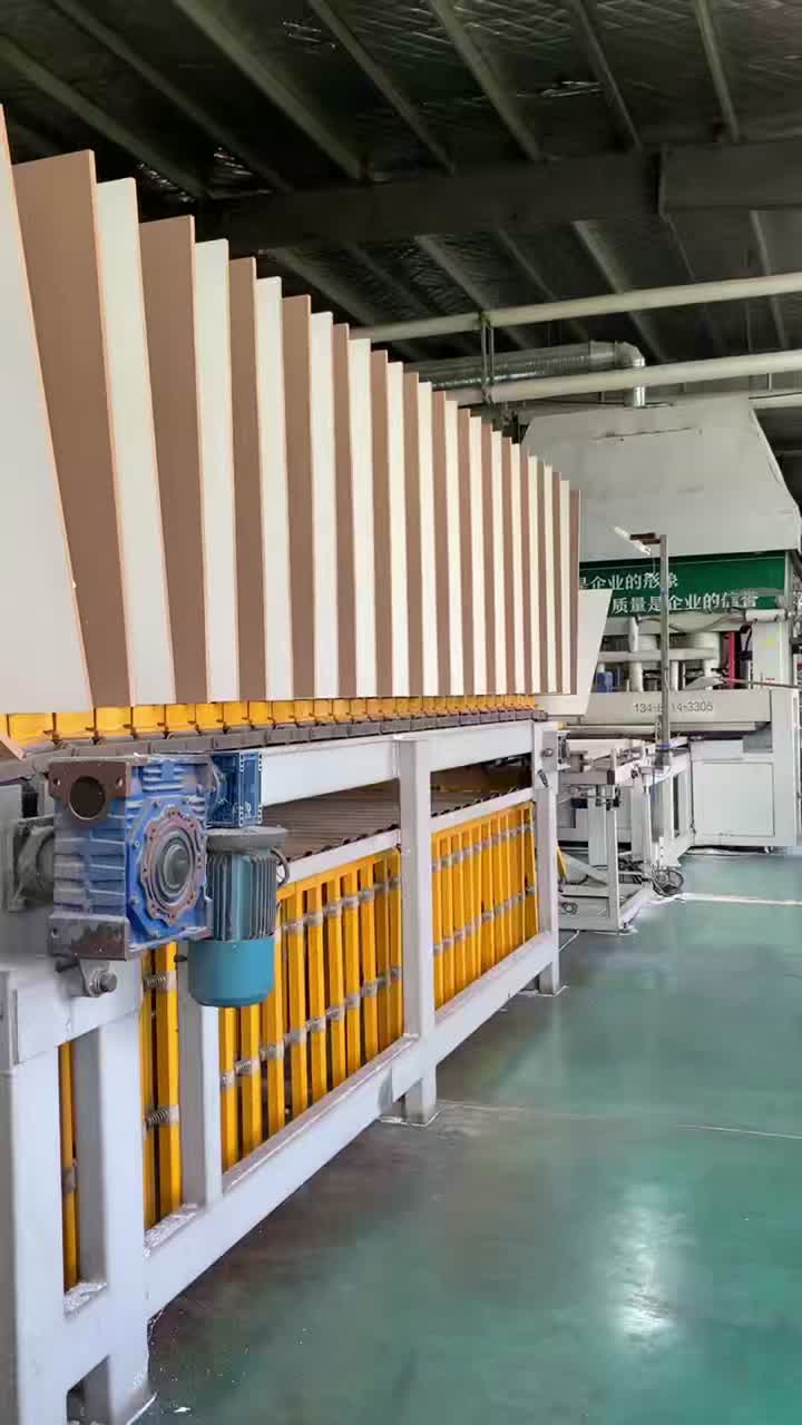 Melamino MDF-18 balta