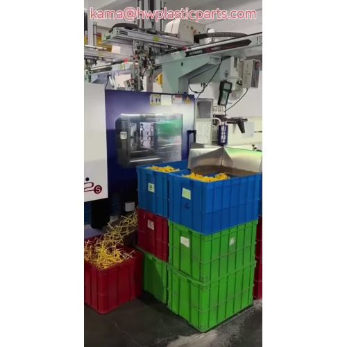 Injection molding plastic parts production