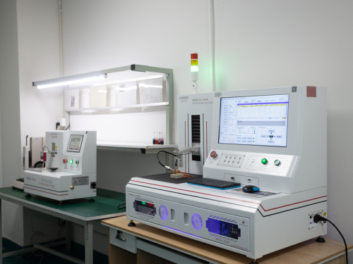 Yuzhan 자기 충전 케이블 및 포고 핀 커넥터, 글로벌 전자 시장에서 강력한 모멘텀 확보