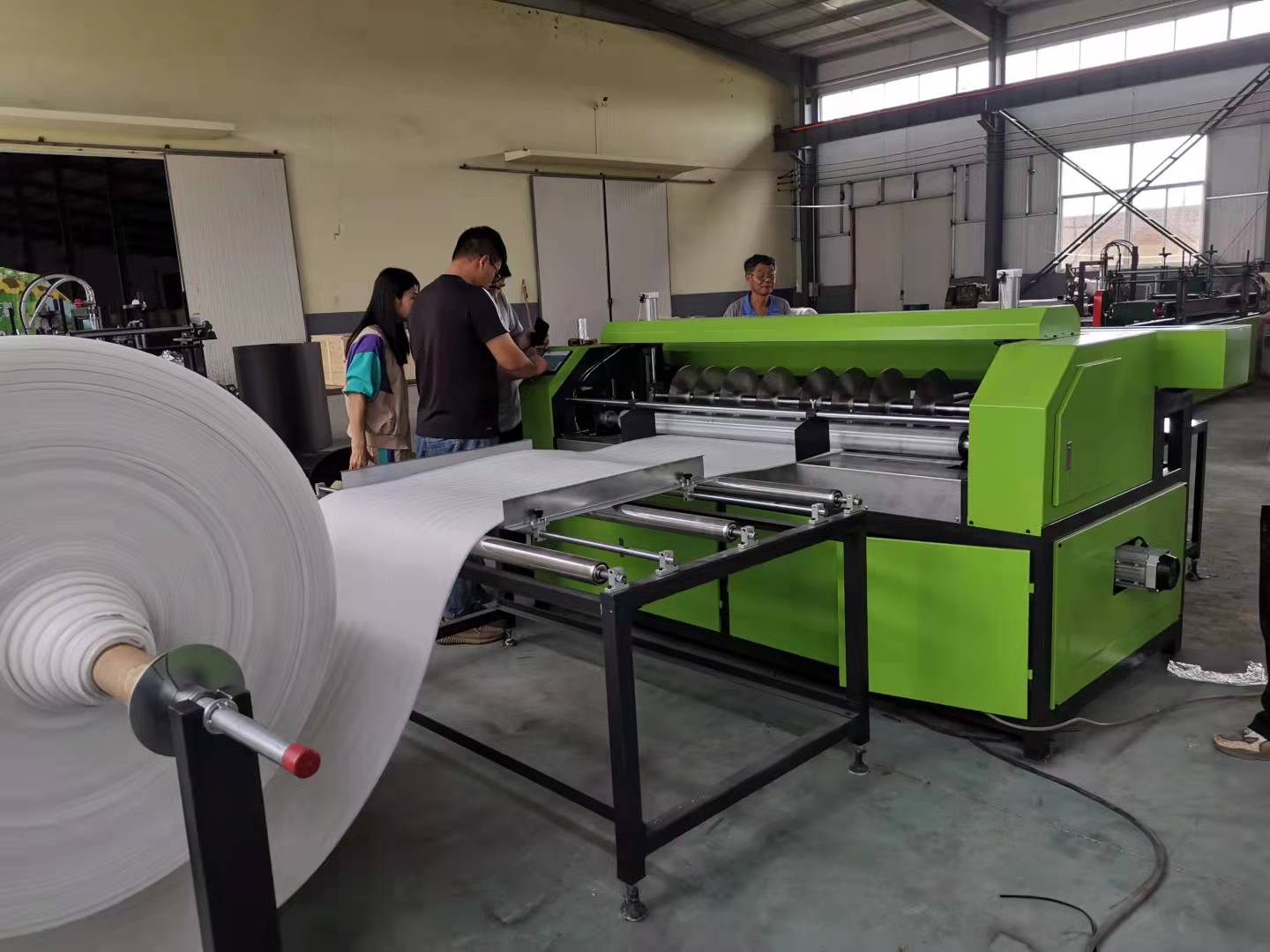 foam cutting machine