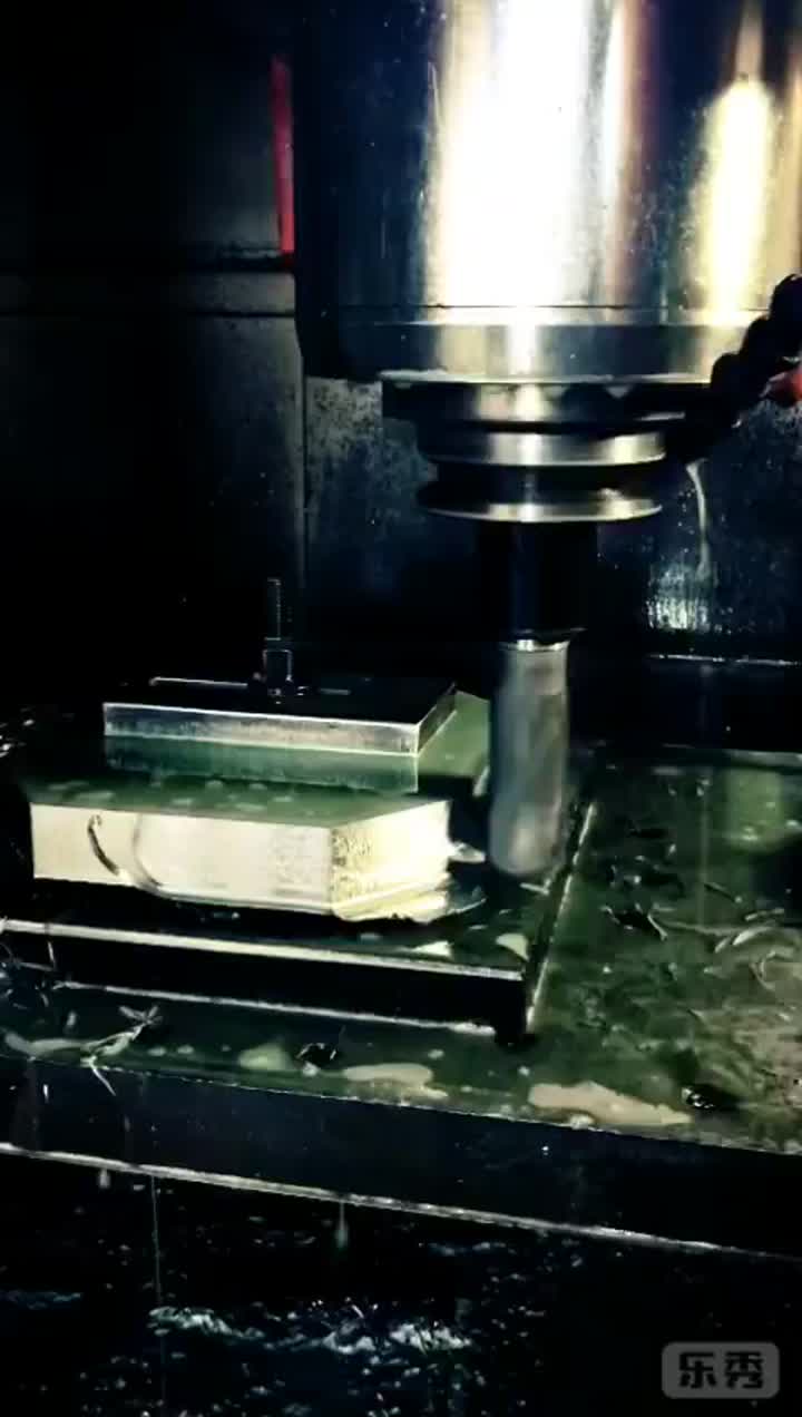 machining center processing