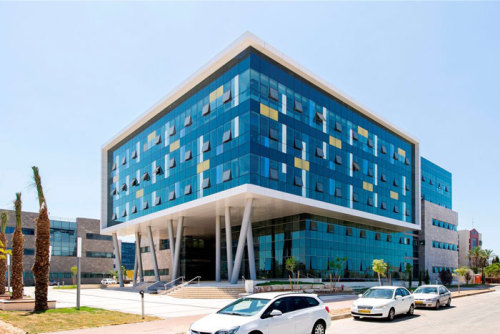 How to Choose Your Aluminum Composite Panel Design: Color and Thickness