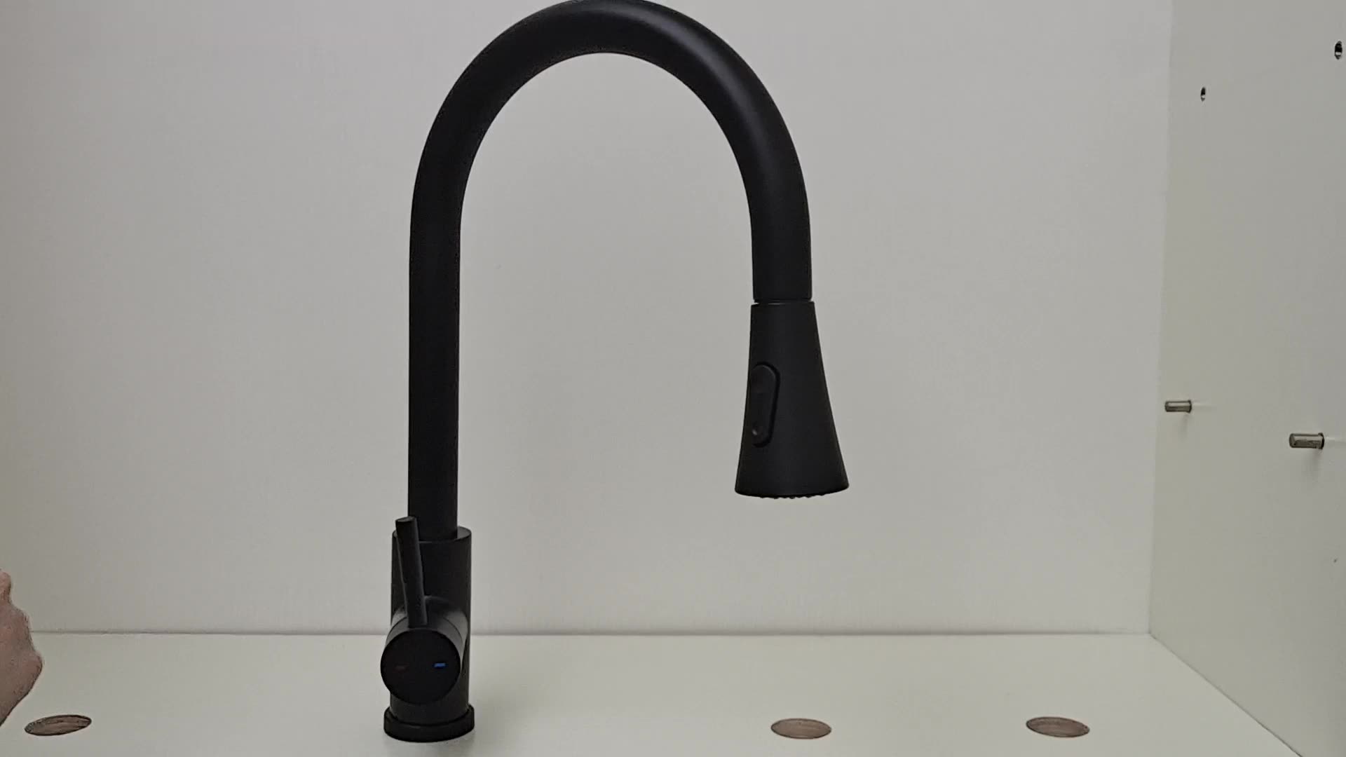 Modern Matte Black Pull Out Kitchen Faucet