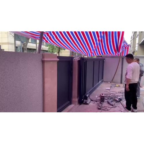 Moving automatic door of residential house