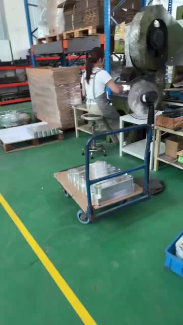 Production and assembly of air purification modules（2）