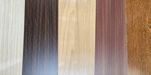 Panneaux métalliques à grain de bois double face PCM Metal dans les matériaux décoratifs