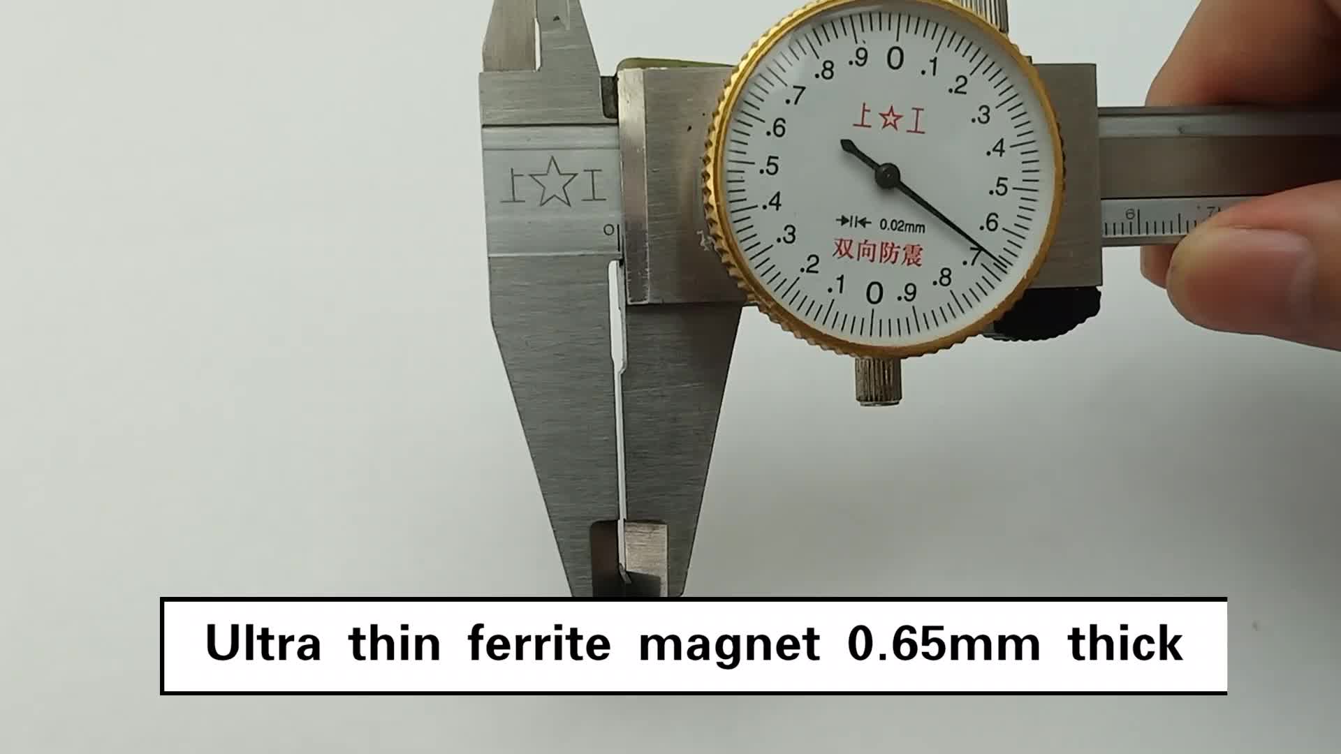 Ferrite de cerâmica Ultra Thin ímãs permanentes retangulares blocos magnéticos planos fino super fino pequeno magnet personalizado barato1