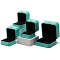 Hanhong Factory Großhandel Schmuckschachtel Verpackung neuer Stil Quadrat Halskette Ringbox mit Metallhellblau Luxus Lederschmuck11