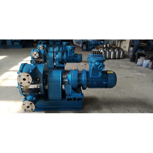 Concrete delivery hose peristaltic pump