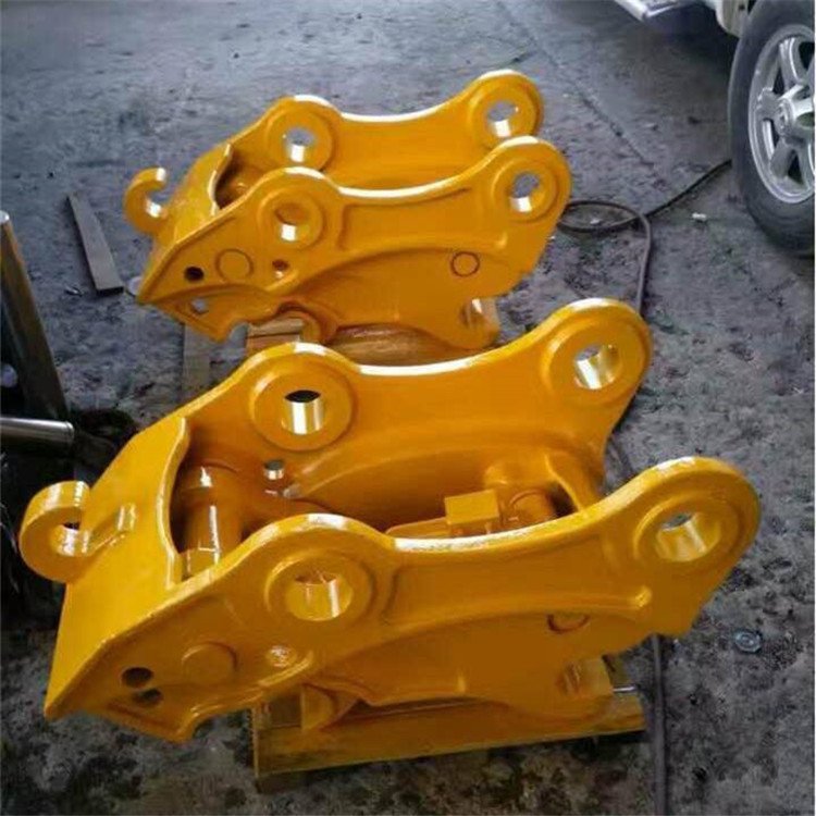 Excavator hydraulic quick connector