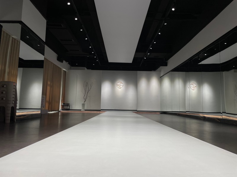 Sichuan Shisanchai National Trend Cultural Communication Co., Ltd.