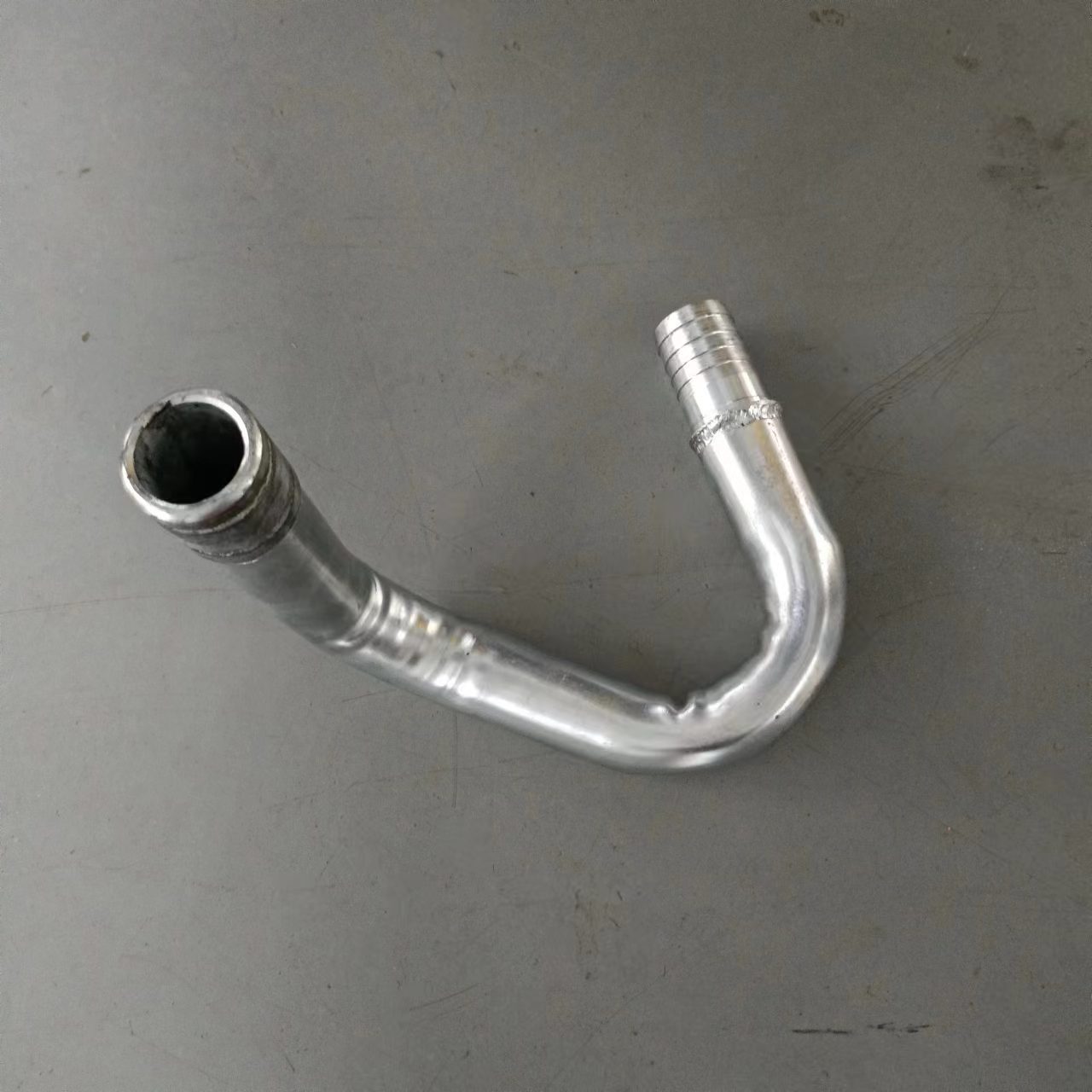 pipe bending machine